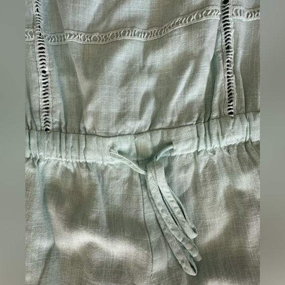 Lost in Lunar Green mint romper shorts tie waist SZ L Linen blend - Picture 3 of 8